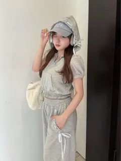 オリーブデオリーブ アイレットリボンバレルレッグパンツ グレー