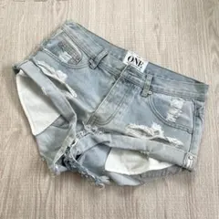 【One Teaspoonデニムショートパンツ サイズ25】
