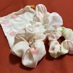 S8-2 元祖ねここの美髪を目指すシルクのシュシュ　薄桃3点セット巾着オマケ