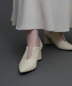 SELECT MOCA スリットカットパンプスのサムネイル