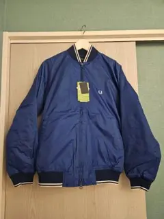 新品未使用　FRED PERRY ジャケット S 青