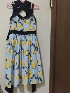 完売品 新品未使用タグ付 Forever21 ワンピース レモン柄 ミチ S