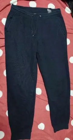 ユニクロ　裏起毛パンツ　ブラック　L