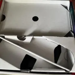 【空箱】空箱です。もちろん本体付属しません。 ゴミ回収が少ないので出品します。