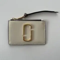 Item thumbnail for item 71b5d79c-be7d-4967-8755-c467e0330c05