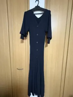 スナイデル　五分袖ニットワンピース