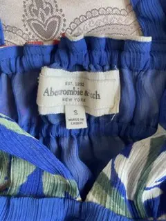 Abercrombie & Fitch ノースリーブ Sサイズ