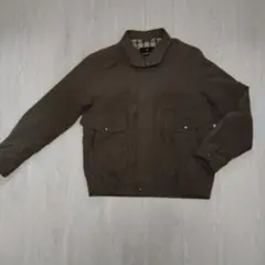 オリーブ色 カジュアルジャケット