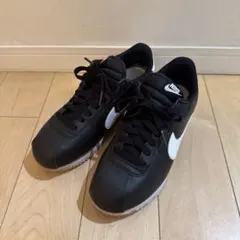 Nike ブラックスニーカー