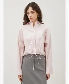 Mila Owen ドロストショートシャツ