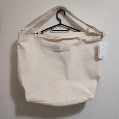 新品未使用　ビッグ　ショルダーバッグ