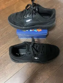 PUMA SOFTFOAM+ ブラックスニーカー 24cm