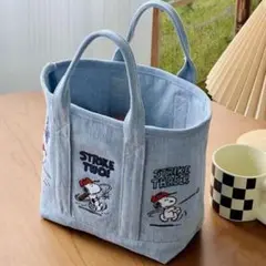 早発送　スヌーピーPEANUTS 刺繍　デニムトートバッグ　ミニバッグ弁当バッグ