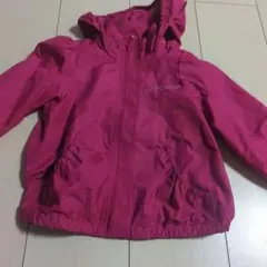 フード付きピンクジャケット