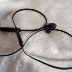 ひ*ろ様 Beats Flex ビーツフレックス　ワイヤレスイヤホン