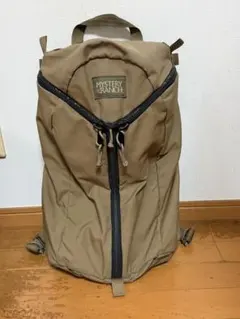 MYSTERY RANCH バックパック オリーブグリーン - メルカリ