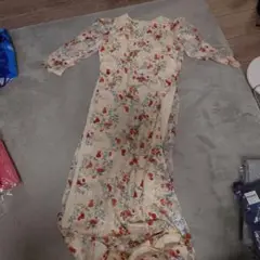 ベトナム　アオザイ