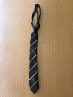 コムサイズム　キッズ　ストライプデザイン ネクタイ 黒