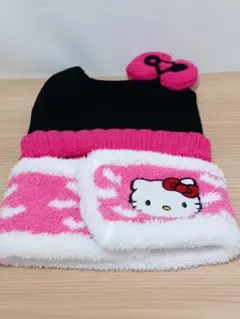 ハローキティちゃん　キッズリボン付きニット帽子＆マフラー