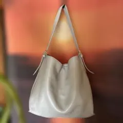 グレー ハンドバッグ ，ワンショルダーバックお値下げしました