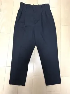 H&M ハイウエスト タックパンツ ブラック