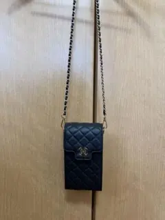 one after another NICE CLAUP スマホショルダー