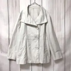 【エミリアン】ジャケット／アウター　薄手　ハイネック　大きいボタン　Lサイズのサムネイル