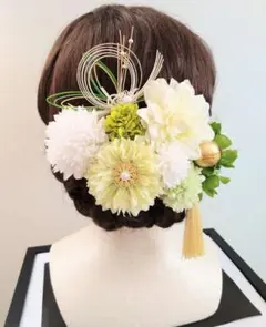 和装髪飾り（淡グリーン＆タッセル）結婚式　成人式　卒業式　謝恩会　七五三