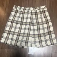 アイボリー・ブラウンチェック スカート