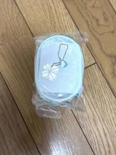 アヌア PVCポーチ