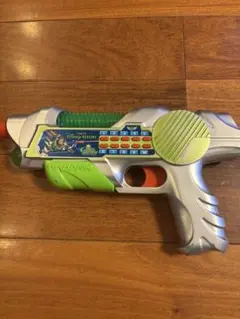 バズ・ライトイヤー レーザーガン