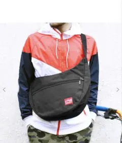 マンハッタンポーテージ　舟形　ショルダーバッグ