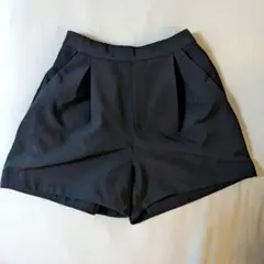 GU ジーユー イージータックショートパンツ 黒 Sサイズ