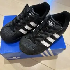 adidas Superstar ブラック キッズ スニーカー　18cmのサムネイル