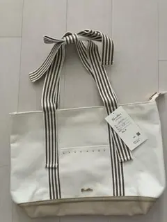 Item thumbnail for item 38e0ea11-6b5a-42b8-832b-44d1825100ae