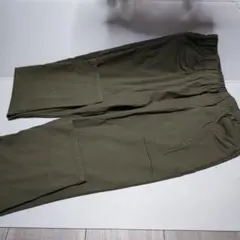 オリーブ、カーキー、レディースパンツ