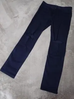 UNIQLO ユニクロ ブラックスリムフィットチノパン 膝ダメージ加工