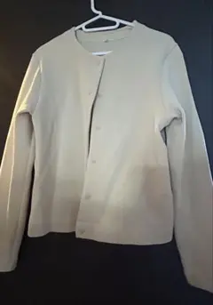 ノーカラージャケット ベージュ Mサイズ