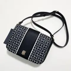 新品未使用TOMMY HILFIGER AW15880ネイビー ショルダーバッグ - メルカリ
