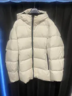 ホワイト フード付き ダウンジャケット　プラスジェイ　＋J
