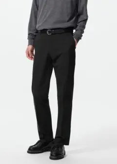 【UNIQLO】感動パンツ 黒スラックス ウエスト76 ストレッチ素材 送料込み