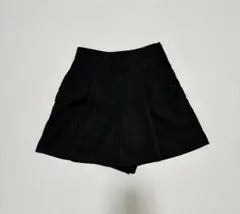 【GU】タックショートパンツ