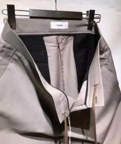 marka STRAIGHT FIT EASY TROUSERSのサムネイル
