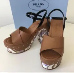PRADA サンダル ブラウン