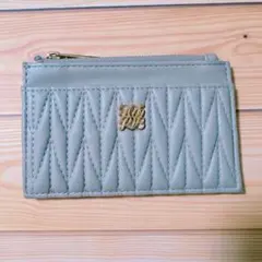 グレージュ キルティング フラグメントケース