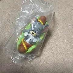 トムとジェリー もぐもぐかくれんぼ3 タフィー&ホットドッグ