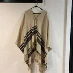 ポンチョ ニット