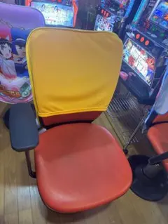 手渡し3000円 送料込み パチンコスロット用椅子 家スロ スロットチェアのサムネイル