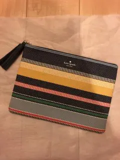 新品　kate spade ストライプ クラッチバッグのサムネイル