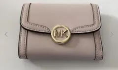 【MICHAEL KORS マイケル・コース】ピンク 三つ折り財布 ゴールド金具